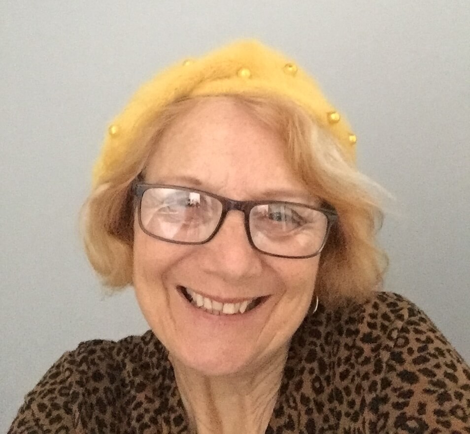 Transformational life coach Brenda Crossley helping women over 50 gain clarity and confidence in their next chapter